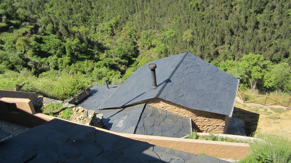Casa Das Oliveiras Colmeal  Szoba fotó